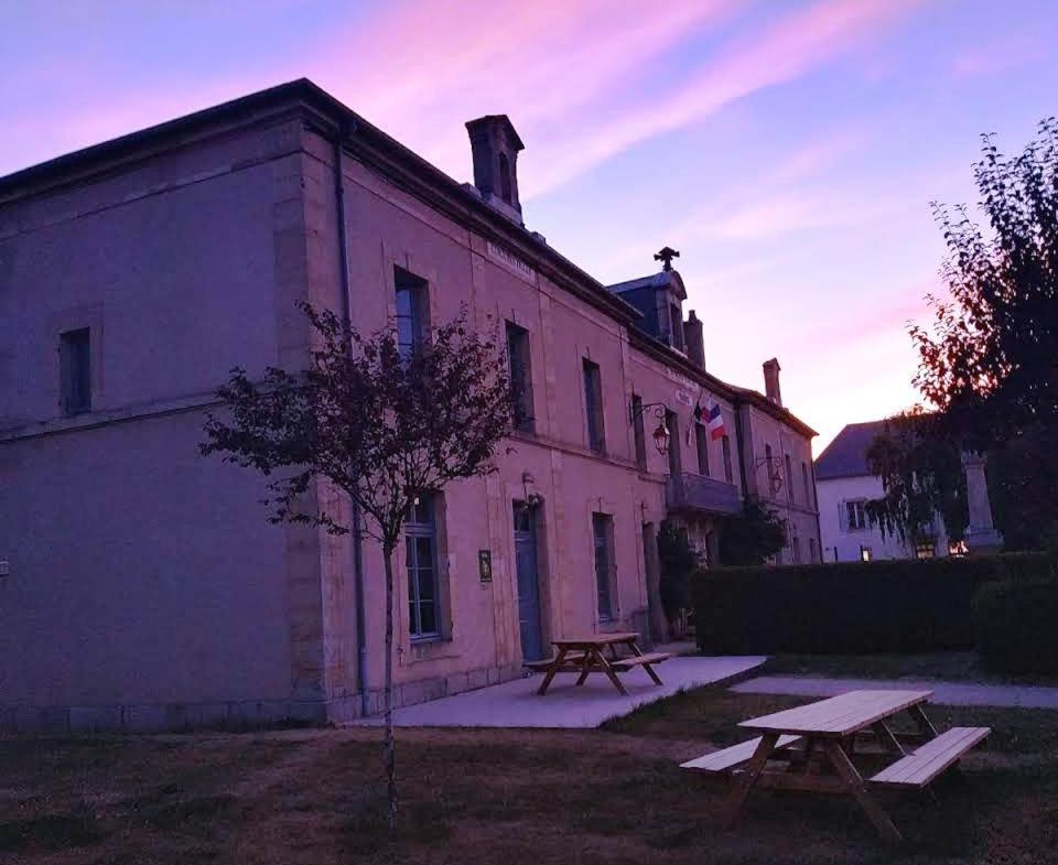 Ouroux-en-Morvan Gite La Loutiere Bed & Breakfast エクステリア 写真